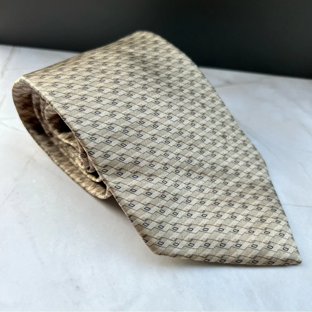 Jones New York 58” Beige Geometric Men's Tie - Picture 1 of 3